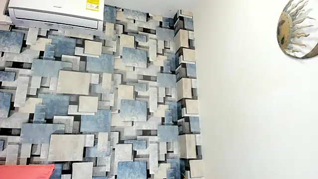 Snapshot of angel_dthroatt chatting on 04/27/26, 12:03 angel dthroatt online show from 04/27/26, 12:03