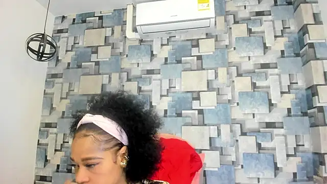 Snapshot of angel_dthroatt chatting on 05/09/26, 12:10 angel dthroatt online show from 05/09/26, 12:10