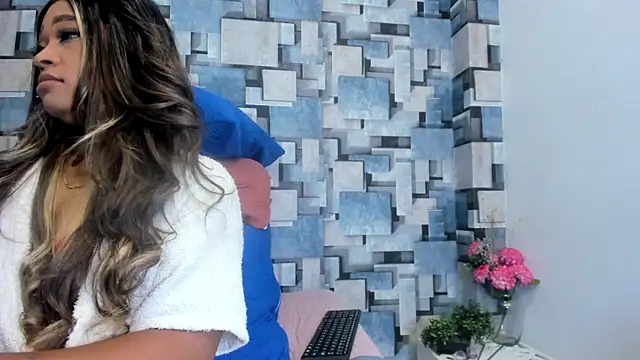 Snapshot of angel_dthroatt chatting on 05/27/26, 12:02 angel dthroatt online show from 05/27/26, 12:02