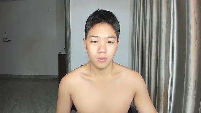 Snapshot of Oliver_Nl chatting on 01/16/25, 04:07 Oliver Nl online show from 01/16/25, 04:07