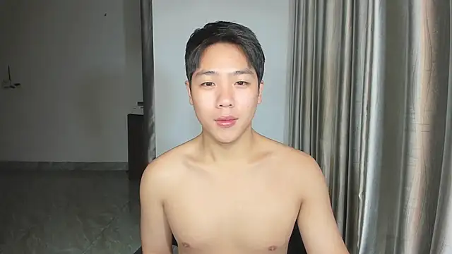 Snapshot of Oliver_Nl chatting on 02/22/25, 03:25 Oliver Nl online show from 02/22/25, 03:25