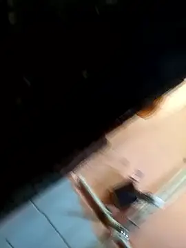 Snapshot of Sand-1 chatting on 01/18/26, 04:49 Sand-1 online show from 01/18/26, 04:49