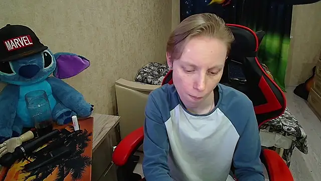 Alexis Gordon online show from 03/19/25, 09:37