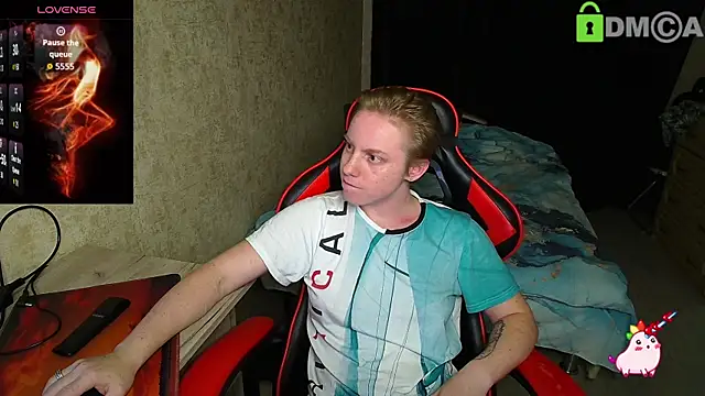 Alexis Gordon online show from 10/27/25, 10:03