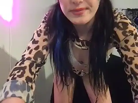 kittycatkendra online show from 12/14/24, 08:34