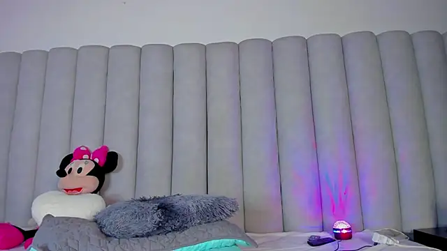 CristalCornner  online show from 02/10/25, 08:21