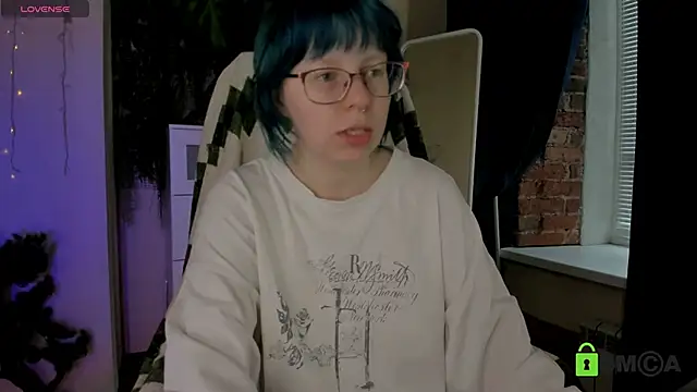 Snapshot of Melissa_Wells chatting on 04/30/26, 02:45 Melissa Wells online show from 04/30/26, 02:45