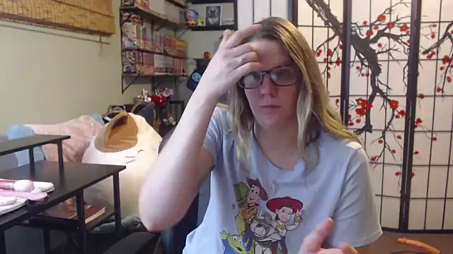 Sarahtineke online show from 03/16/26, 03:38