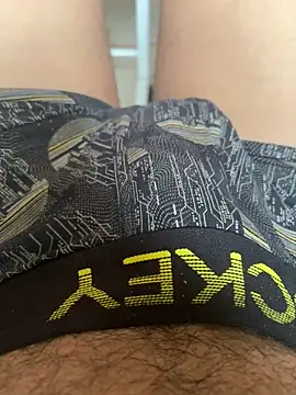 hitlar1026 online show from 09/13/25, 08:58