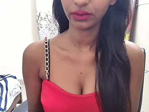 tanvi-00 online show from 02/08/25, 05:39