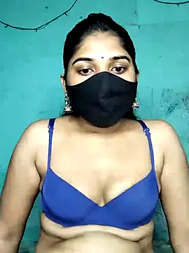 Snapshot of Luv_Adite20 chatting on 01/24/25, 05:31 Luv Adite20 online show from 01/24/25, 05:31