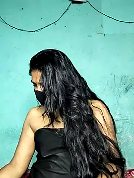 Snapshot of Luv_Adite20 chatting on 02/11/25, 05:16 Luv Adite20 online show from 02/11/25, 05:16