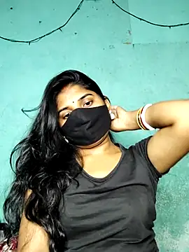 Snapshot of Luv_Adite20 chatting on 02/27/25, 02:10 Luv Adite20 online show from 02/27/25, 02:10