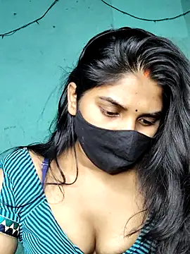 Snapshot of Luv_Adite20 chatting on 03/07/25, 02:34 Luv Adite20 online show from 03/07/25, 02:34