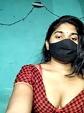 Snapshot of Luv_Adite20 chatting on 03/07/25, 06:00 Luv Adite20 online show from 03/07/25, 06:00