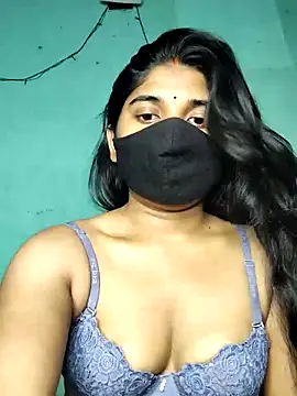 Snapshot of Luv_Adite20 chatting on 03/21/25, 05:12 Luv Adite20 online show from 03/21/25, 05:12