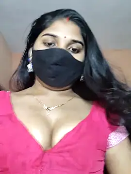 Snapshot of Luv_Adite20 chatting on 10/29/25, 05:25 Luv Adite20 online show from 10/29/25, 05:25