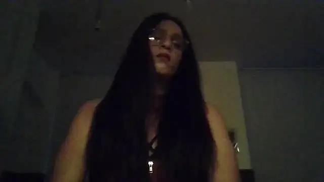 NeverTooMuch95 online show from 10/05/25, 05:50