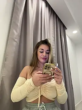 IsabellaEtthan online show from 03/03/26, 06:36