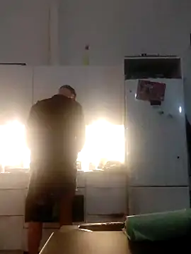 eltoulou online show from 01/24/25, 03:34