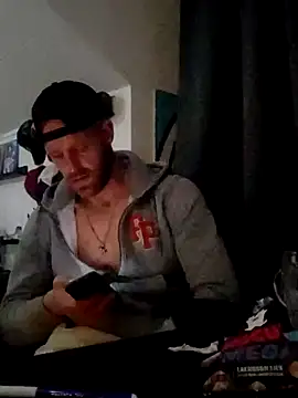 eltoulou online show from 01/30/25, 08:21