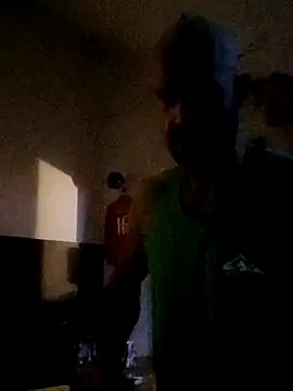 eltoulou online show from 01/31/25, 05:10