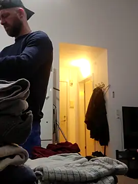 eltoulou online show from 02/02/25, 10:39