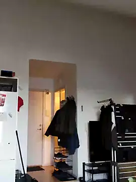 eltoulou online show from 03/17/25, 04:43