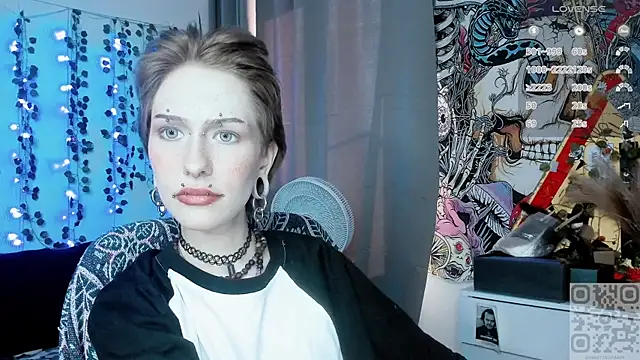 Snapshot of say_mary chatting on 07/01/26, 02:40 say mary online show from 07/01/26, 02:40
