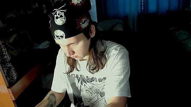 EvaMiron online show from 12/13/24, 06:53
