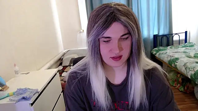 EvaMiron online show from 04/26/26, 11:30