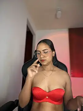 gretta kler1 online show from 02/14/25, 01:29