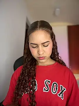 gretta kler1 online show from 03/03/25, 02:48