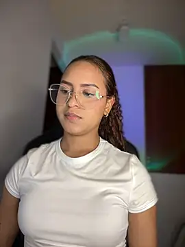 gretta kler1 online show from 03/12/25, 02:20