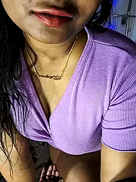 Snapshot of FANTASY_QUEEN_07 chatting on 02/26/25, 07:16 FANTASY QUEEN 07 online show from 02/26/25, 07:16