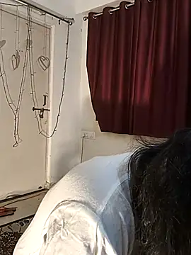 FANTASY QUEEN 07 online show from 11/23/25, 11:54