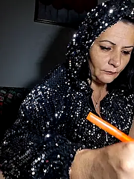 anaaamariaaaa online show from 12/20/25, 01:18