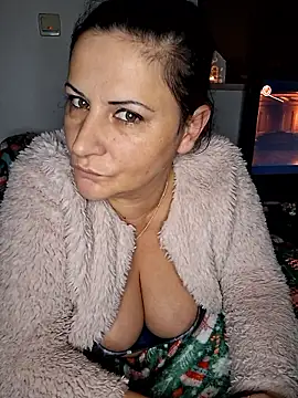 anaaamariaaaa online show from 01/14/26, 05:18