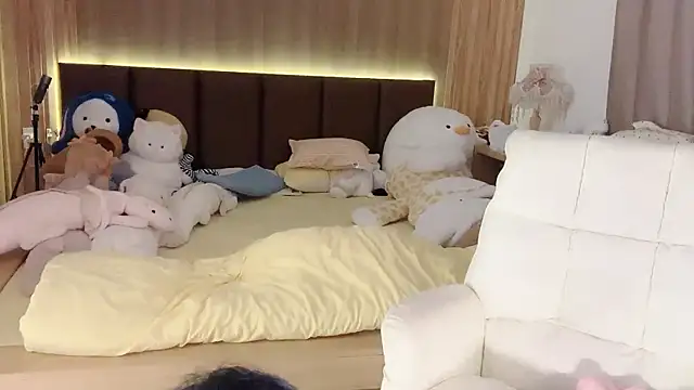 VIVIAN247 online show from 03/31/26, 02:39
