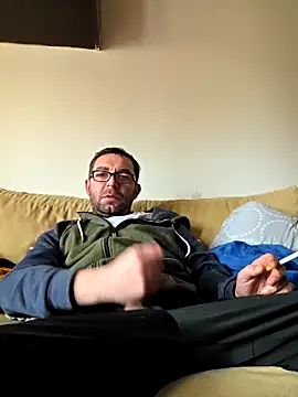 crissbadboy online show from 02/04/26, 09:37