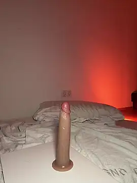 Snapshot of bambixboo chatting on 01/18/25, 12:46 bambixboo online show from 01/18/25, 12:46
