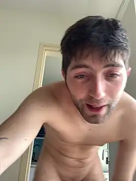 GuillaumebeauZizi online show from 02/11/26, 10:53