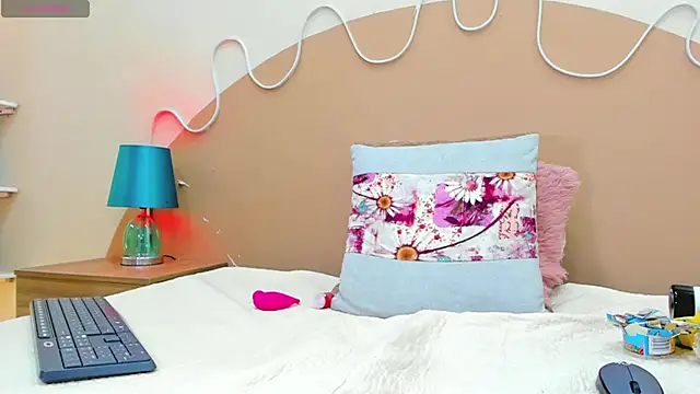 natasha jurado online show from 02/01/25, 04:03