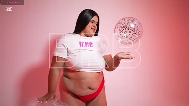 natalia curvy1 online show from 03/22/25, 05:52