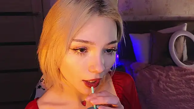 SandraBoyl online show from 01/10/25, 04:12