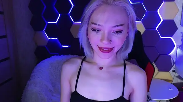 SandraBoyl online show from 01/17/25, 04:17