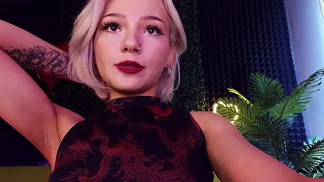 SandraBoyl online show from 02/23/25, 04:17