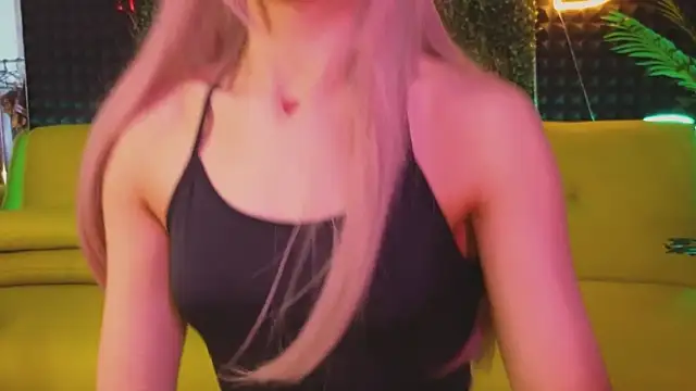 SandraBoyl online show from 03/16/25, 04:20