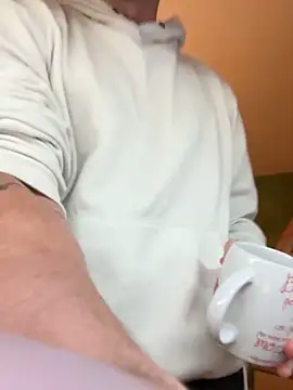 AleFitt online show from 04/25/26, 07:55