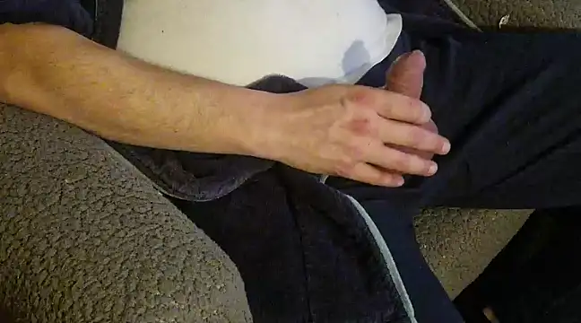 Snapshot of lujoka chatting on 01/03/25, 01:16 lujoka online show from 01/03/25, 01:16